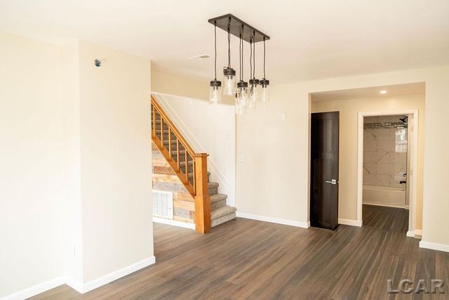 1015 E Hunt Road, Adrian, MI 49221