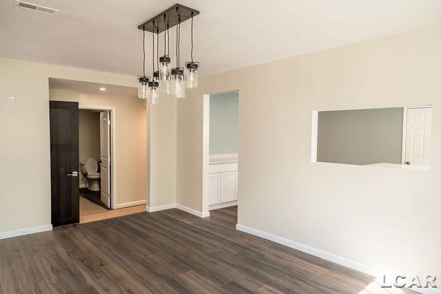 1015 E Hunt Road, Adrian, MI 49221