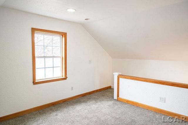 1015 E Hunt Road, Adrian, MI 49221
