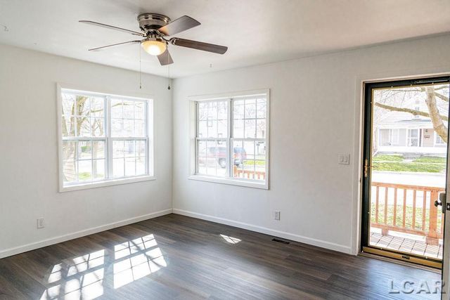 1015 E Hunt Road, Adrian, MI 49221