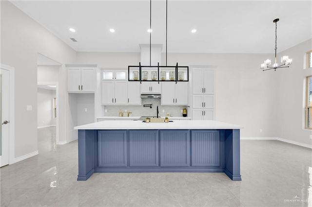 8023 N 48th Lane, Mcallen, TX 78504