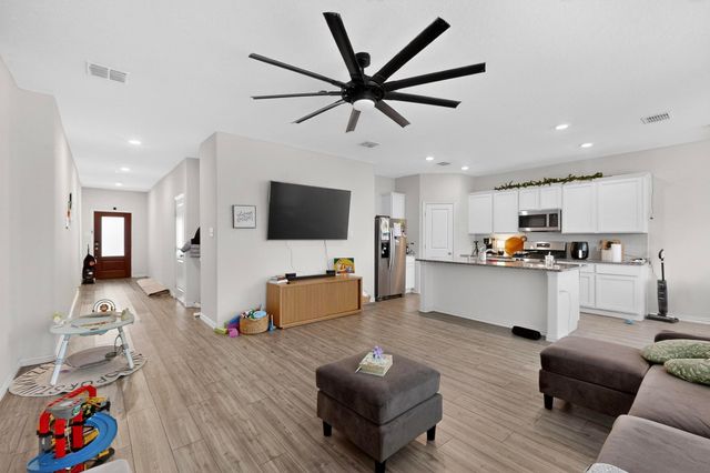 423 Pepperbark Avenue, Princeton, TX 75407