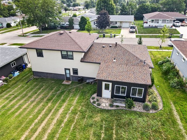 2710 Southland Street SW, Cedar Rapids, IA 52404