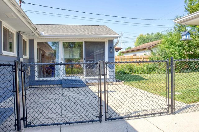 418 S SCHAEFER STREET, Appleton, WI 54915