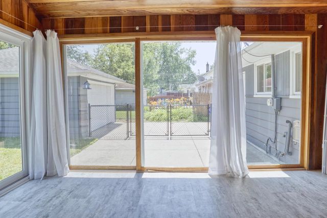 418 S SCHAEFER STREET, Appleton, WI 54915