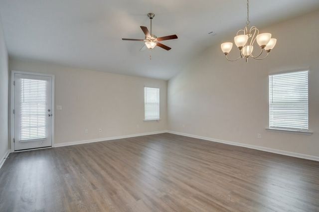 498 Amesbury Drive, Harlem, GA 30814