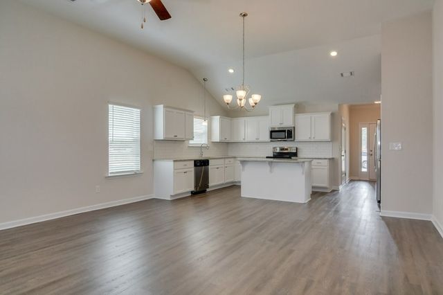 498 Amesbury Drive, Harlem, GA 30814