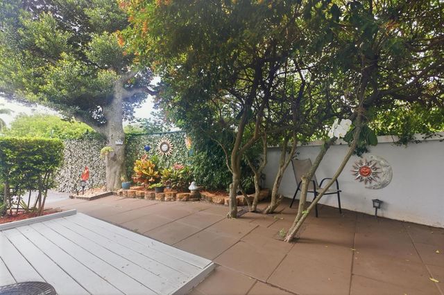 34 Colonial Club Drive 101, Boynton Beach, FL 33435
