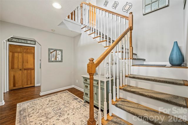 112 Bridlewood Trail, Mills River, NC 28759