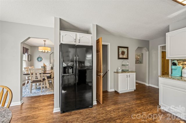 112 Bridlewood Trail, Mills River, NC 28759