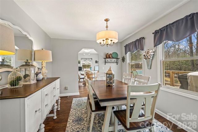 112 Bridlewood Trail, Mills River, NC 28759