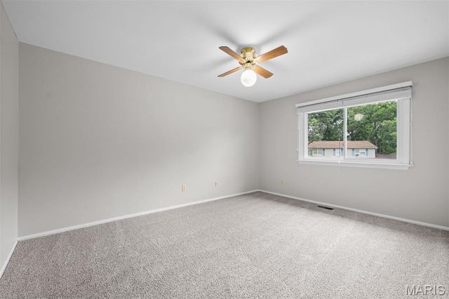 12326 Woodline Drive, St Louis, MO 63141