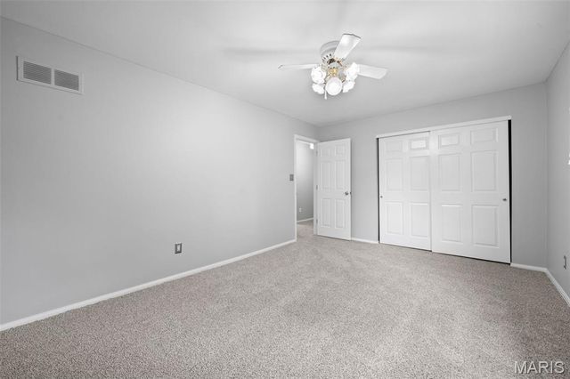 12326 Woodline Drive, St Louis, MO 63141