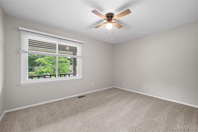12326 Woodline Drive, St Louis, MO 63141
