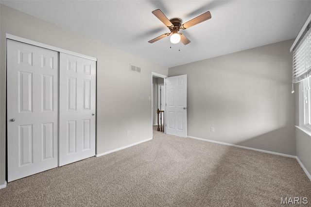 12326 Woodline Drive, St Louis, MO 63141