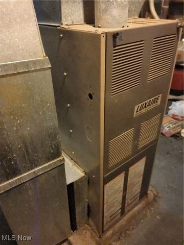 4092 E 72nd Street, Cleveland, OH 44105