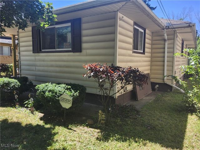 4092 E 72nd Street, Cleveland, OH 44105