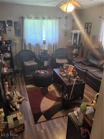 4092 E 72nd Street, Cleveland, OH 44105