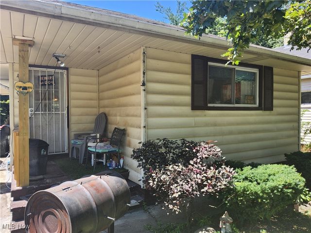 4092 E 72nd Street, Cleveland, OH 44105