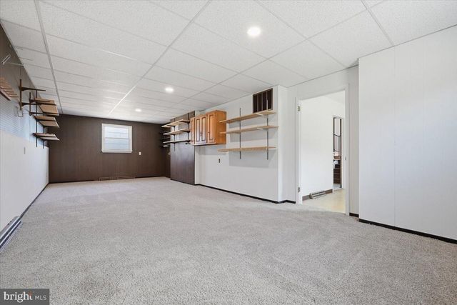 3728 KINGS RD, Pennsburg, PA 18073