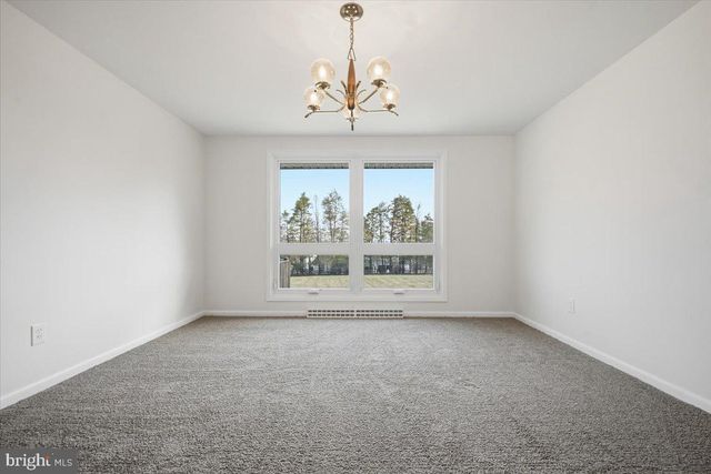 3728 KINGS RD, Pennsburg, PA 18073