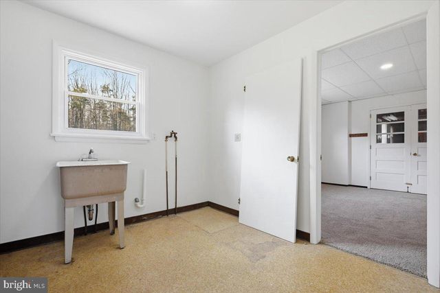 3728 KINGS RD, Pennsburg, PA 18073