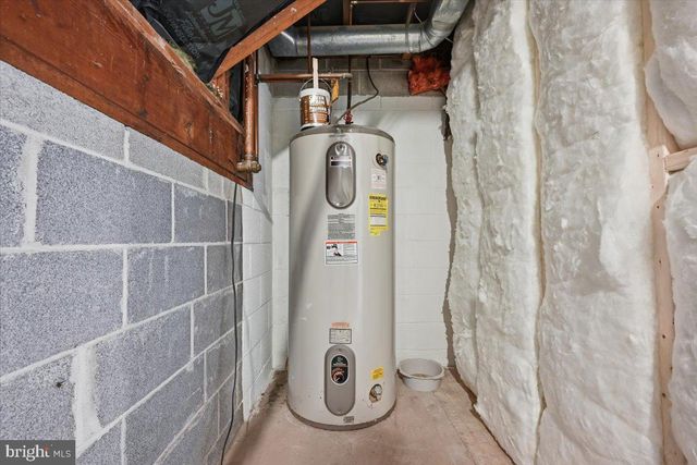 3728 KINGS RD, Pennsburg, PA 18073