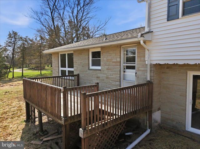 3728 KINGS RD, Pennsburg, PA 18073