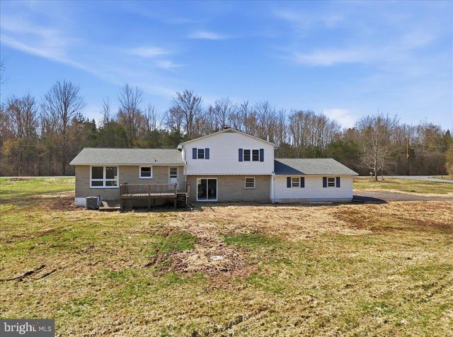 3728 KINGS RD, Pennsburg, PA 18073