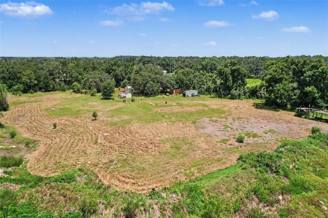 10239 LYONS AVENUE, Lithia, FL 33547