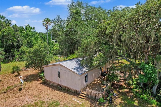 10239 LYONS AVENUE, Lithia, FL 33547