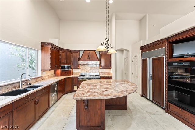 3894 Tropical Vine Street, Las Vegas, NV 89147
