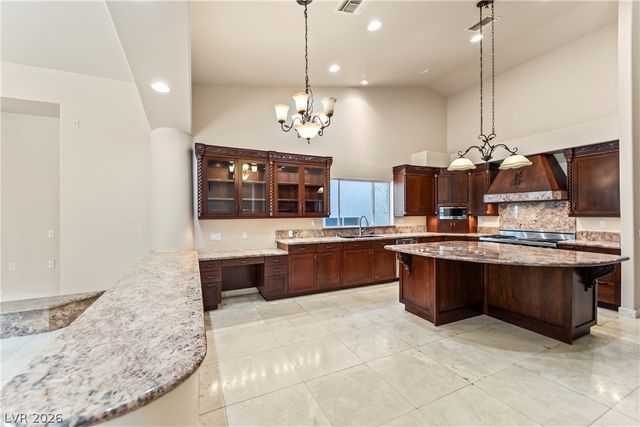 3894 Tropical Vine Street, Las Vegas, NV 89147