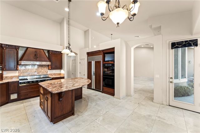 3894 Tropical Vine Street, Las Vegas, NV 89147