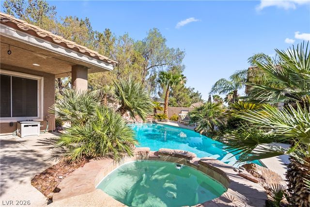 3894 Tropical Vine Street, Las Vegas, NV 89147