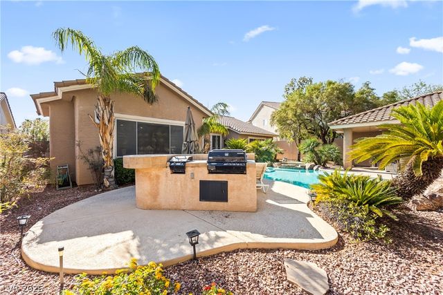 3894 Tropical Vine Street, Las Vegas, NV 89147