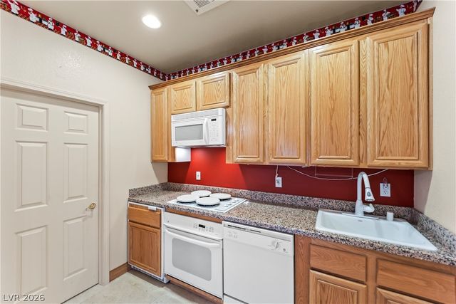 3894 Tropical Vine Street, Las Vegas, NV 89147