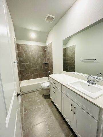 1052 Norias Drive, Forney, TX 75126