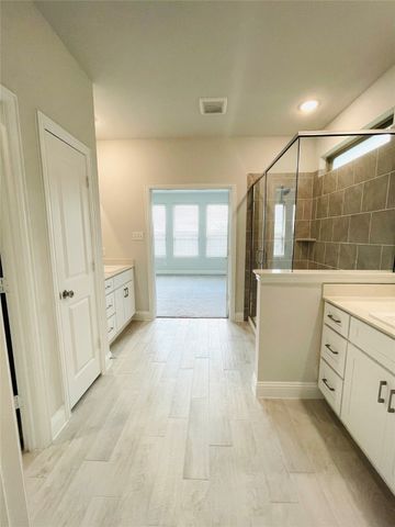 1052 Norias Drive, Forney, TX 75126