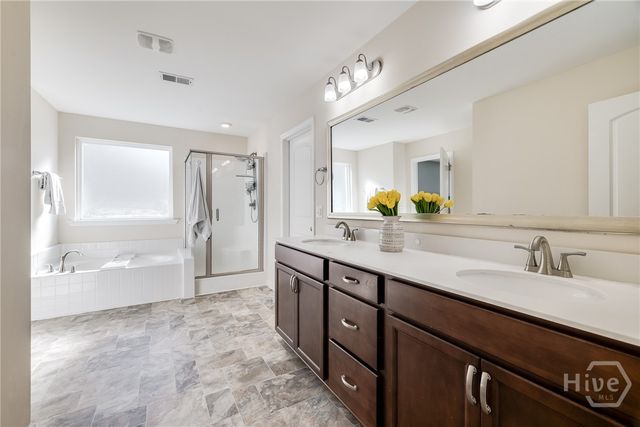 51 Murphy Court, Richmond Hill, GA 31324