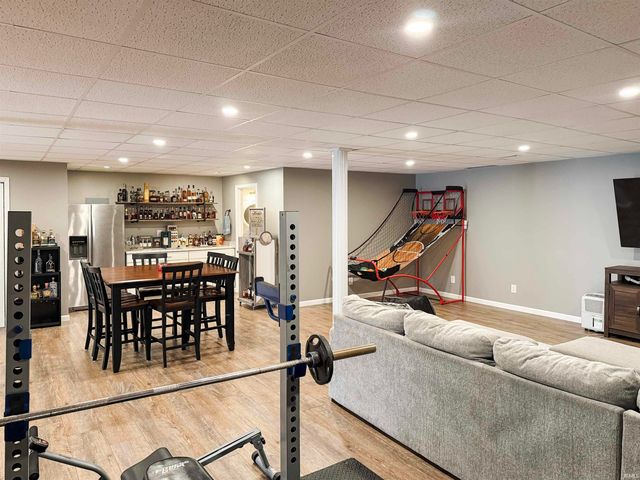 280 Knotting Hill Drive, Springville, IN 47462