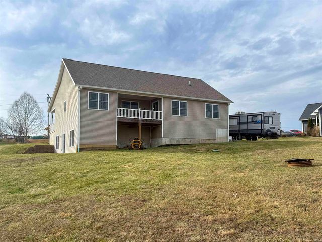 280 Knotting Hill Drive, Springville, IN 47462