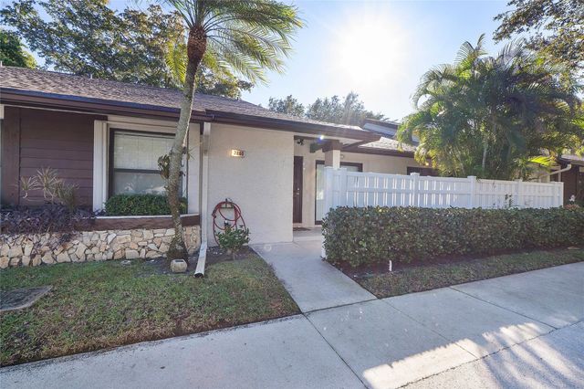 3260 Carambola Circle 2550, Coconut Creek, FL 33066