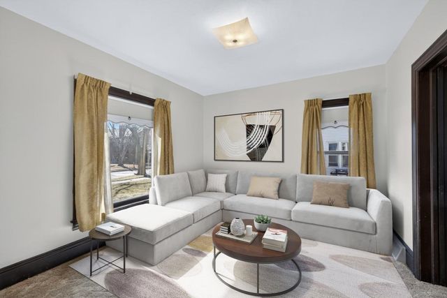 815 E Center Street, Rochester, MN 55904