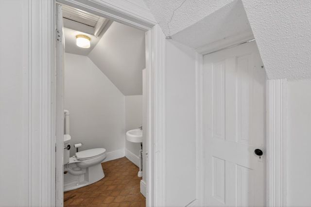 815 E Center Street, Rochester, MN 55904