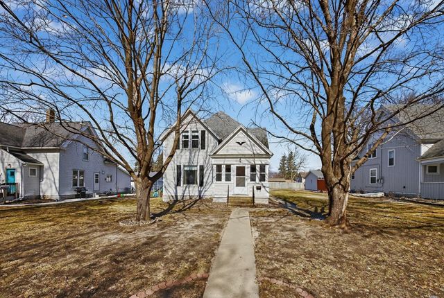 815 E Center Street, Rochester, MN 55904