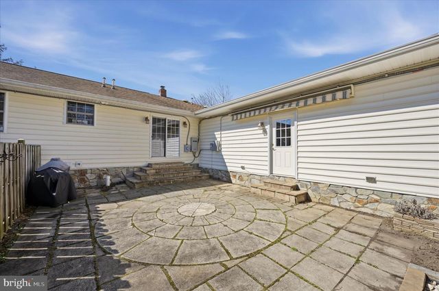 3093 OLD LEETOWN PIKE, Ranson, WV 25438