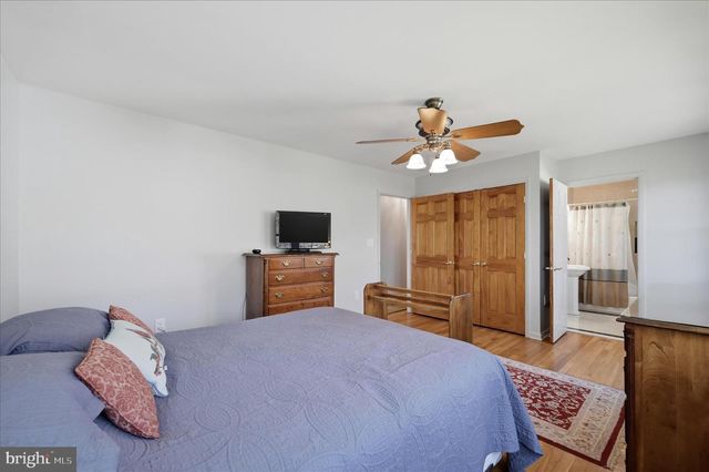 3093 OLD LEETOWN PIKE, Ranson, WV 25438