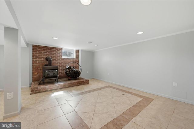 3093 OLD LEETOWN PIKE, Ranson, WV 25438