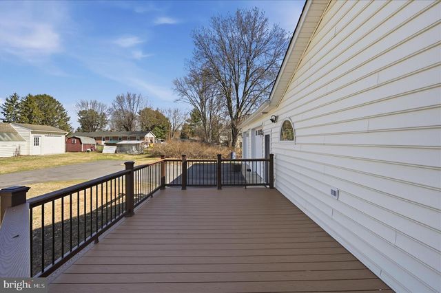 3093 OLD LEETOWN PIKE, Ranson, WV 25438